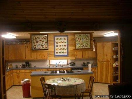 Allen Acres Bed And Breakfast DeRidder Restaurant bilde